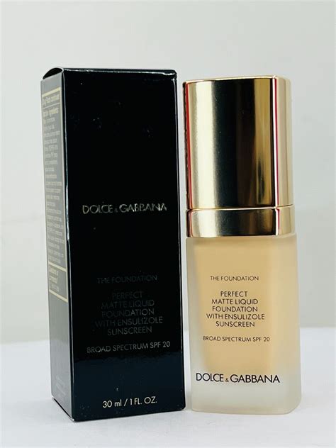 Dolce&Gabbana Perfect Matte Liquid Foundation SPF20